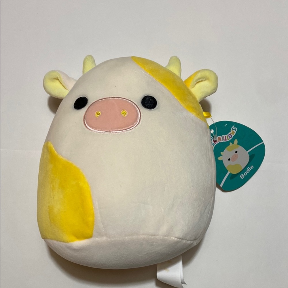NWT Squishmallows Bodie Cow 8”